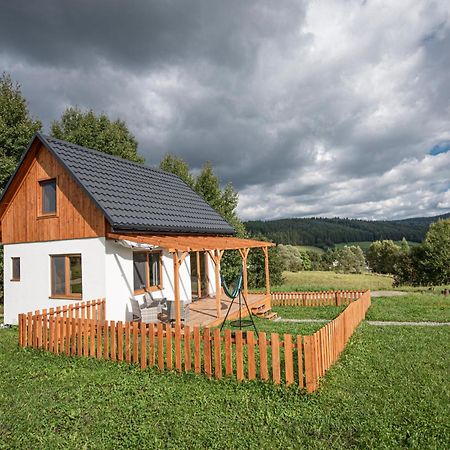 Pastelova Krova - Domki W Bieszczadach Ustrzyki Dolne Exterior foto